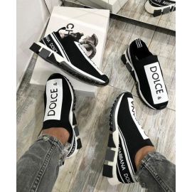 TENIS DOLCE, NEGROS Y BLANCOS