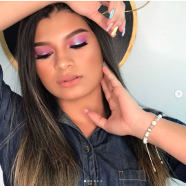 Lorena B. Maquillaje y Estética