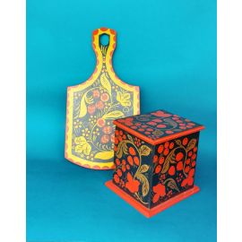 Decoraciones artesanales en madera en técnica jajlama