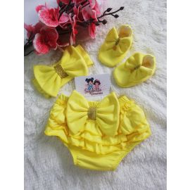 Ropa para bebe niña. Conjunto de cubrepañal balaca y baletas