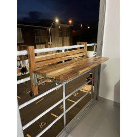 Mesa plegable para balcones y terrazas